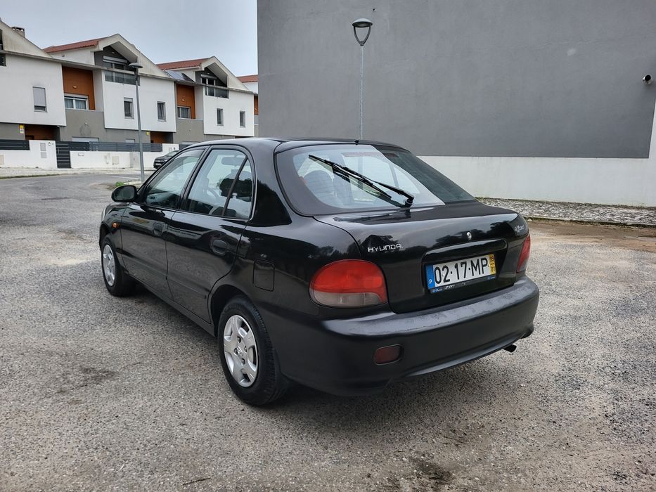 HYUNDAI Accent 1.3 Gasolina