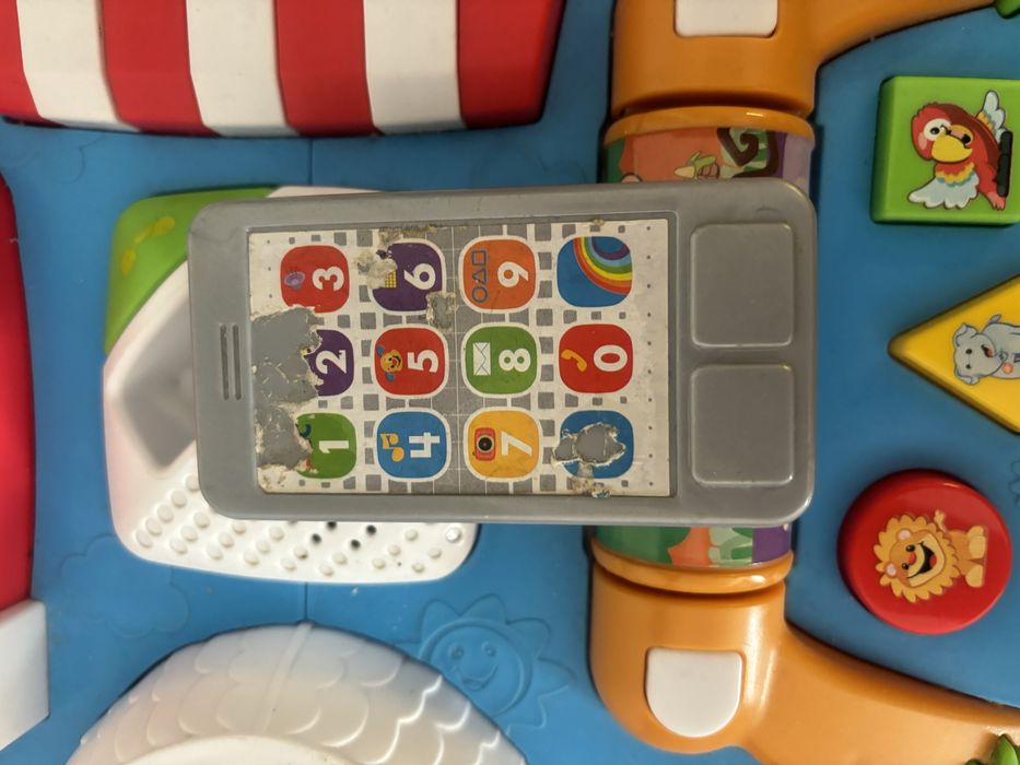 Stoliczek edukacyjny Fisher Price
