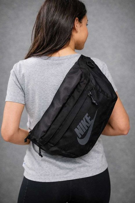 Сумка на пояс Nike, большая бананка Найк 40*29*20 см