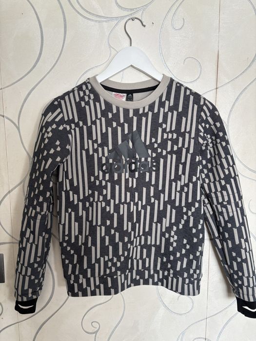 Світшот Adidas Lego Blocks оригінал 9/10 років