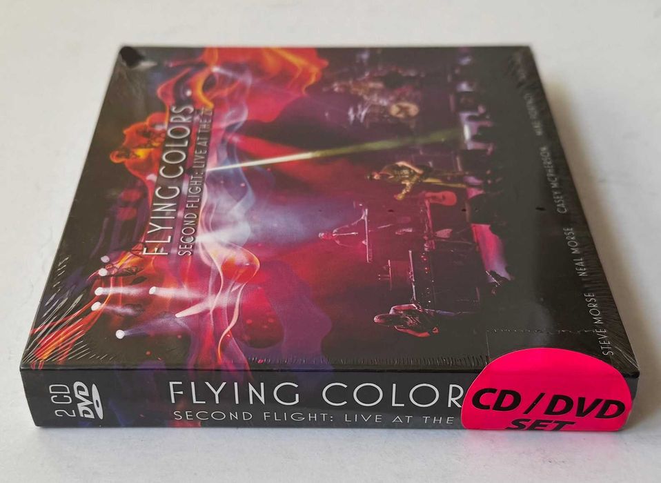 2 CD+DVD_Flying Colors, Second Flight: Live At The Z7.