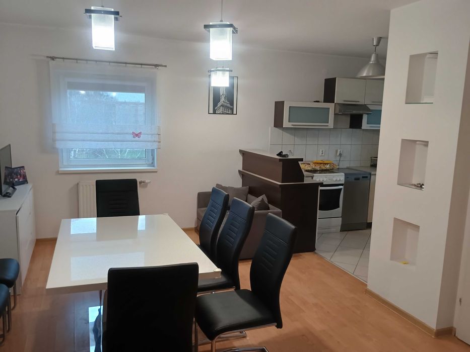 Mieszkanie  159000 tyś umeblowane