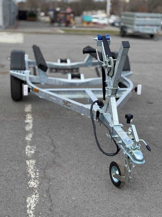 Прицеп для перевезеня гидроцикла, лодки.