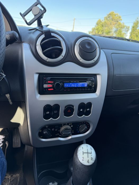 Dacia Logan 1.5 dCi Laureate