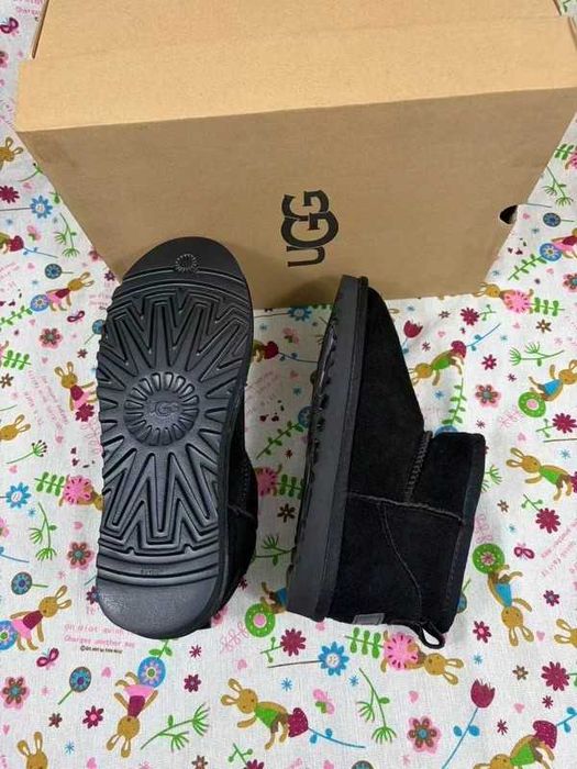 UGG Classic Ultra mini R.36