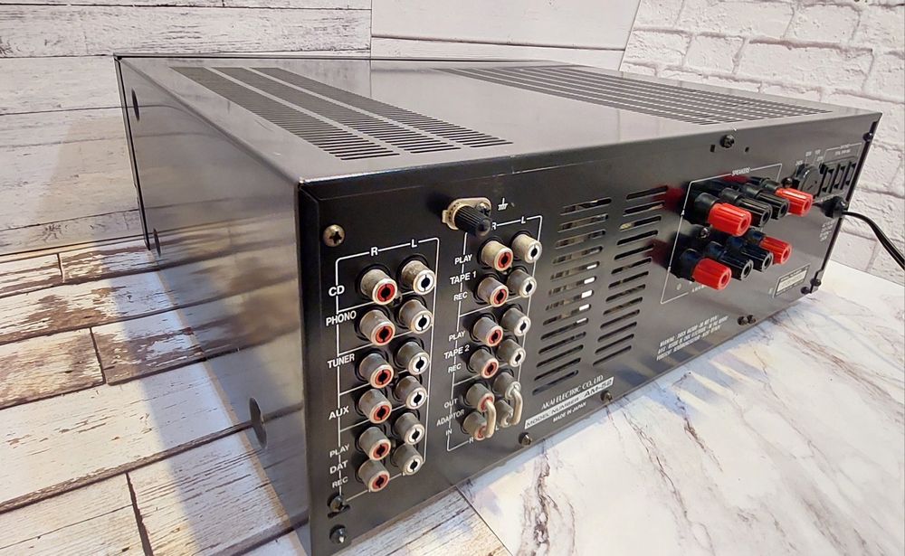 Akai am 52 wzmacniacz