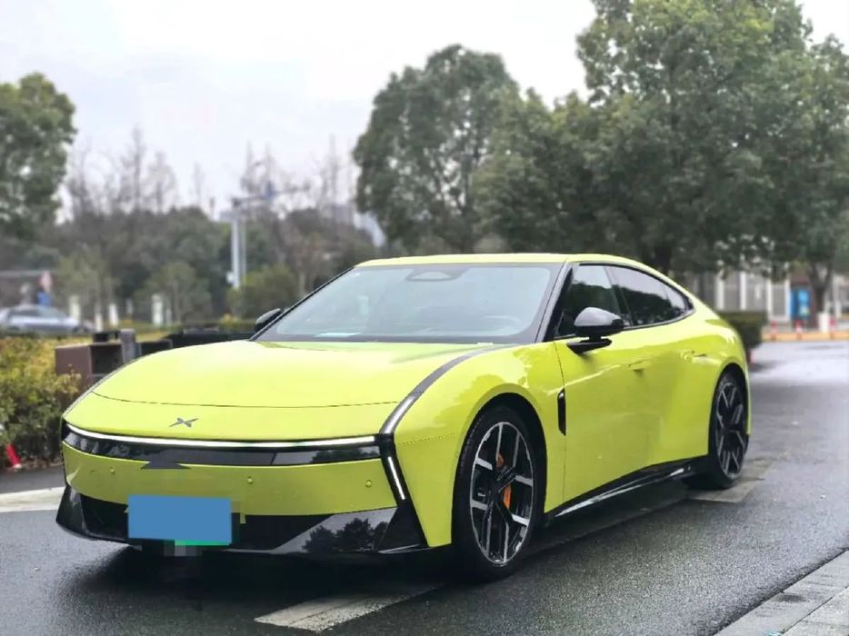 XPeng P7