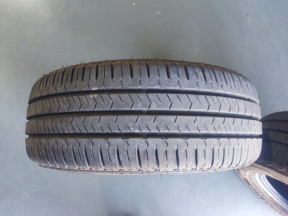 Pneus 225/60R 16C