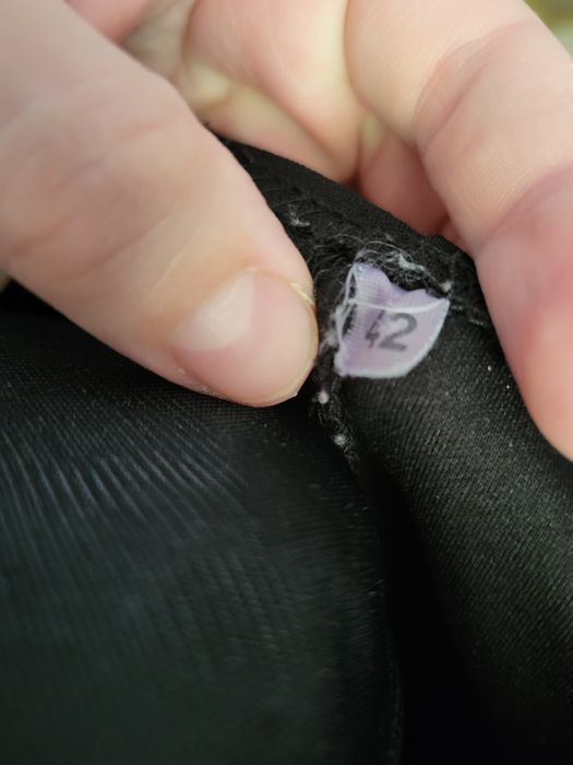 Mała czarna sukienka 42-44