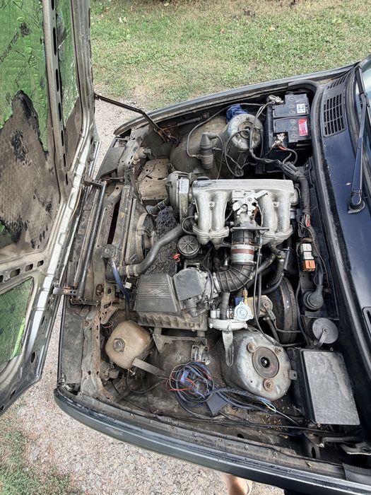Продам bmw e30 1.8