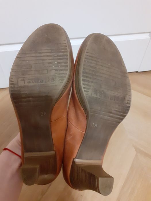 Buty polbuty na wiosnę skorzane tamaris rozm 38