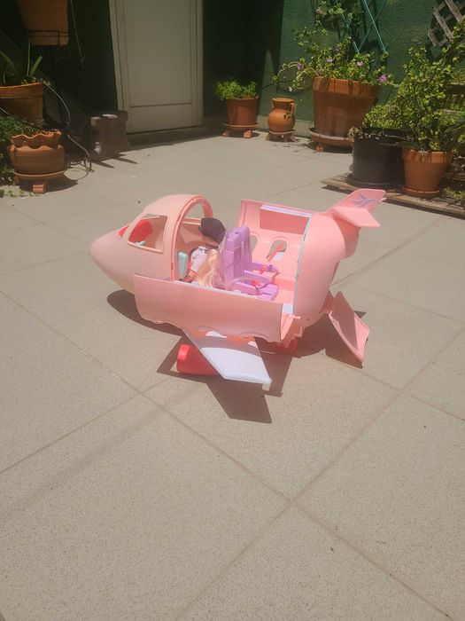 Barbie piloto + avião