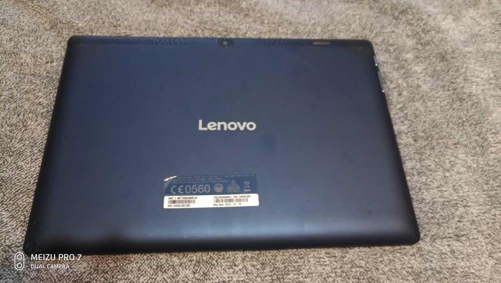 Планшетний ПК Lenovo TB2-X30L