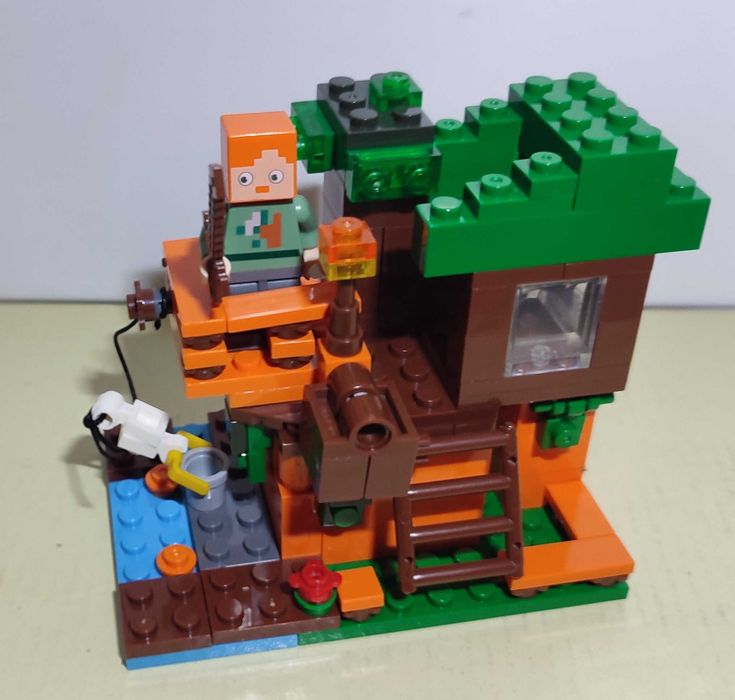 Конструктор Лего /Lego Майнкрафт Minecraft 300 деталей