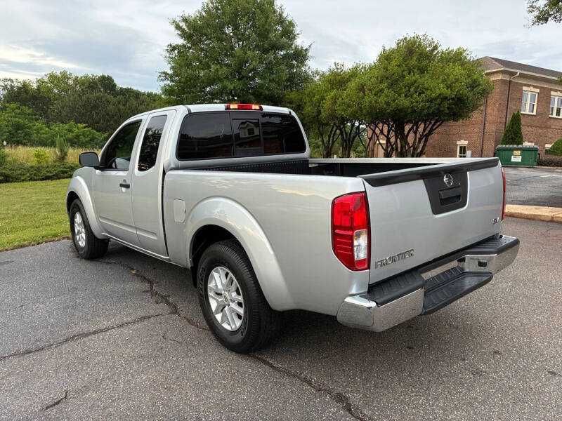 2016 Nissan Frontier SV