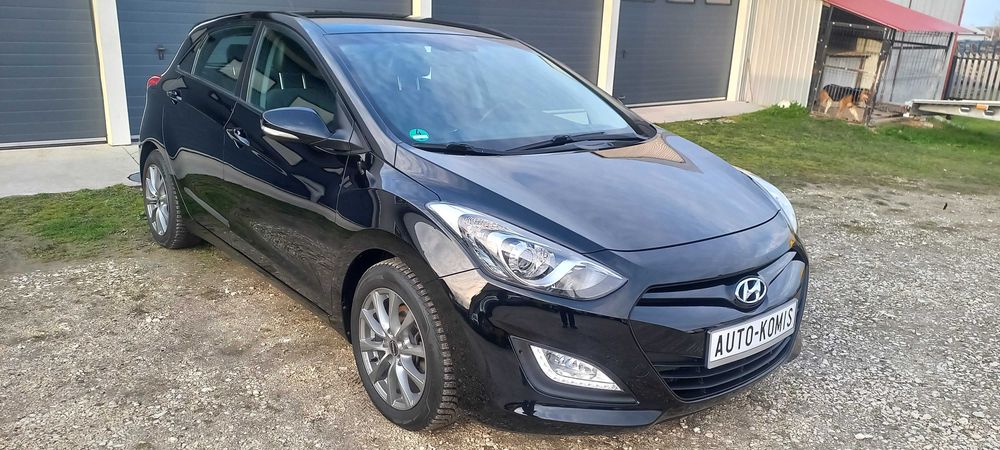 Hyundai i30*Lift*1.4 CRDI*90KM*Klimatronik*Półskóry*Alu*Grzane fotele*Opłacony*