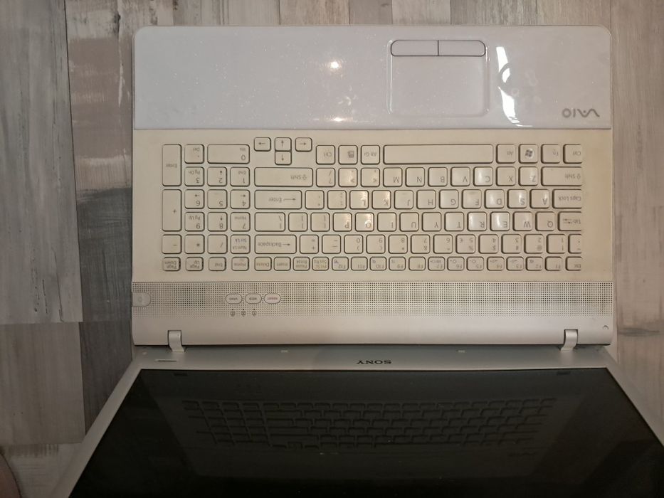 Zestaw różnej elektroniki