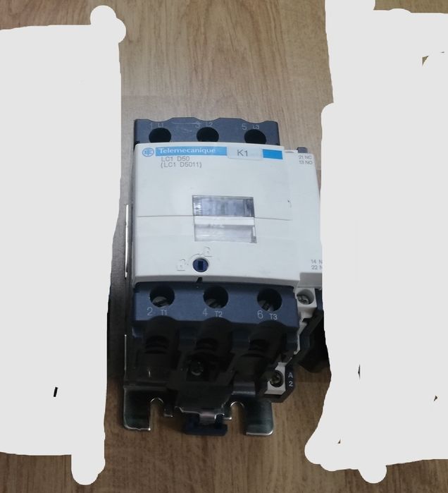 Stycznik Schneider Telemecanigue LC1 D50 D5011 80A AC 230V 22kW