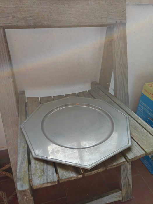 Large Metal Serving Tray447037038354780160