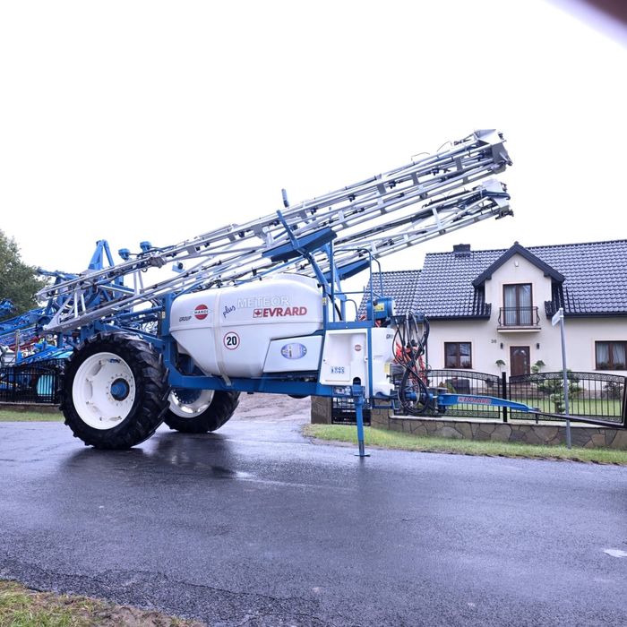 Opryskiwacz Hardi Evrard Meteor 2800l 28/27/24m. Skrętny dyszel