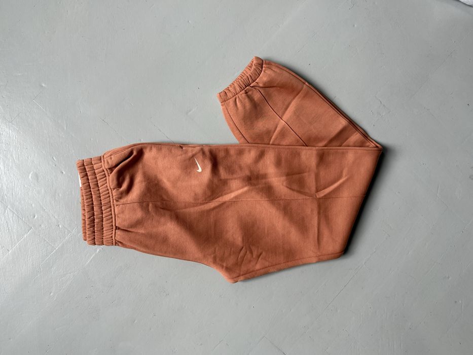 Damskie dresy Nike Sportswear Essential