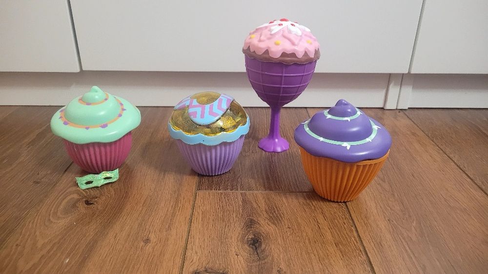 LALKA Cupcake Laleczka babeczka 4 szt