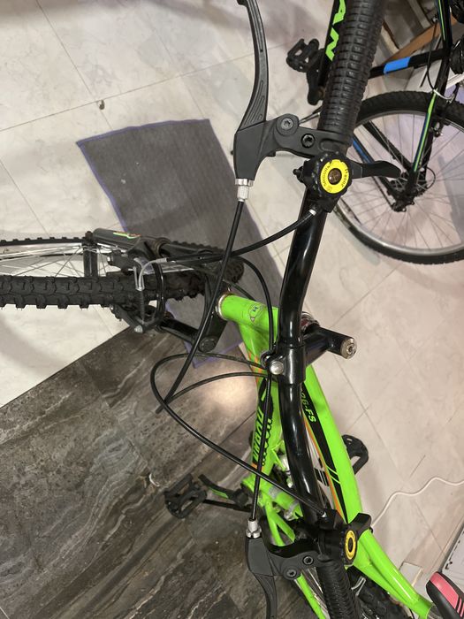 Bicicleta de montanha Hogan.