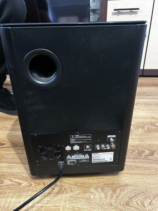 Sub + glosniki philips hts 6515