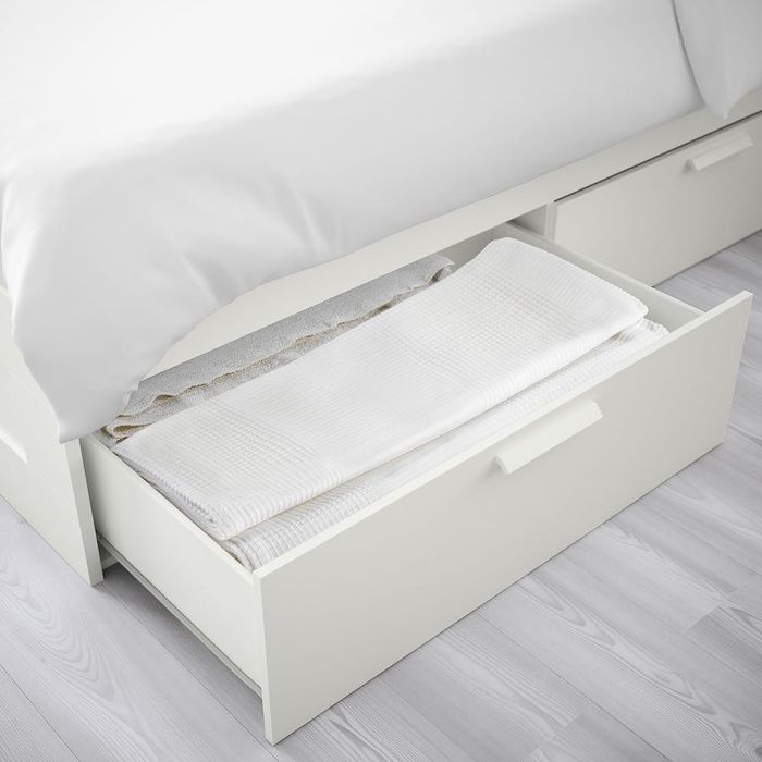 Estrutura cama c/ arrumação 160x200 + 2 estrados de ripas