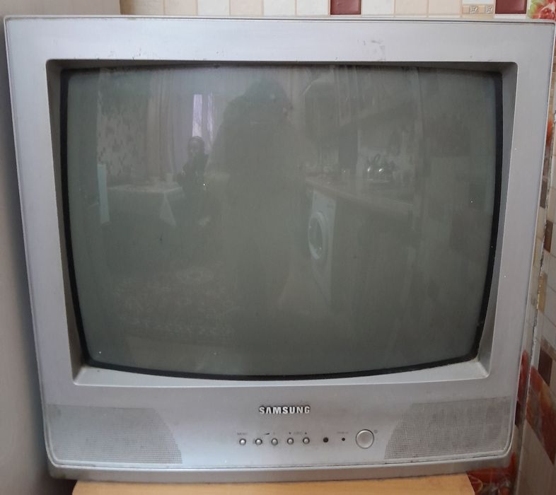Телевизор Самсунг