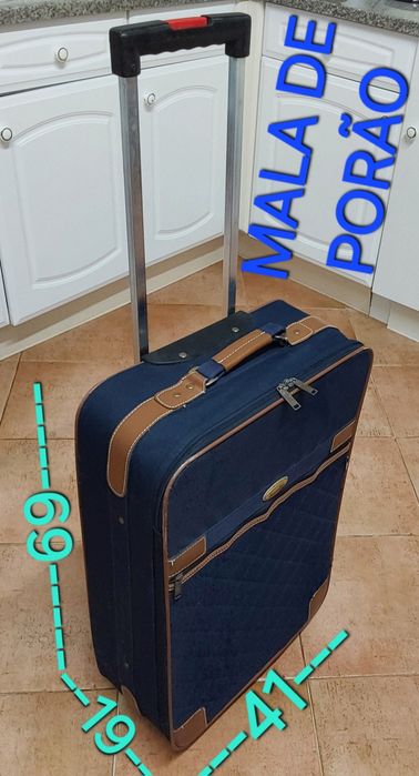 MALA DE VIAGEM DE PORÃO. Férias,Casa,Arrumação,Quarto,Mudanças,Sala.