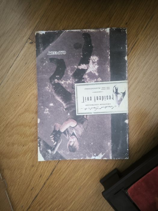 Residente Evil  controller Chainsaw PS2