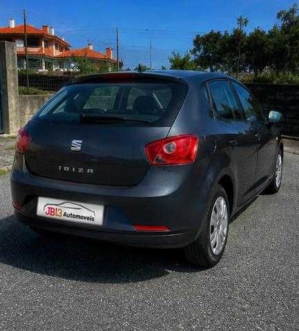 Seat Ibiza 1.2 gasolina foto 4