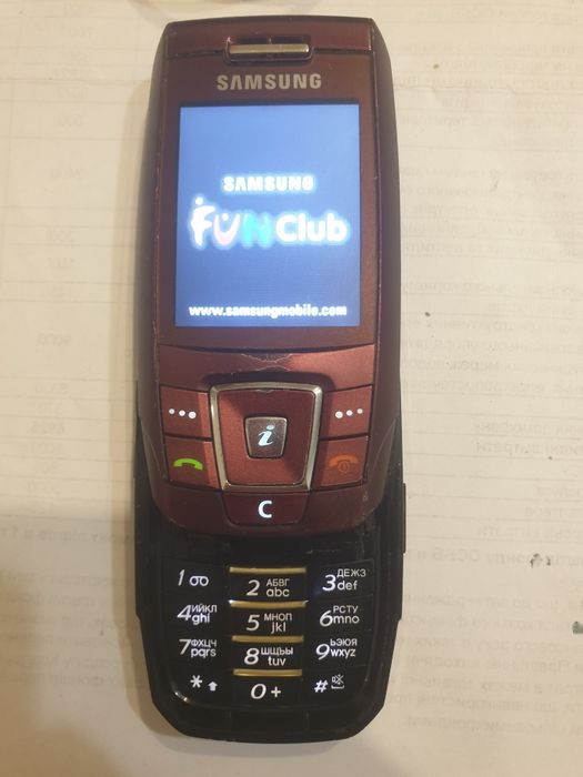Телефон Samsung E-390 E390