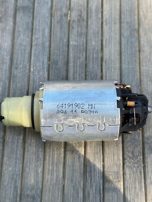 Silnik / moduł napędowy 1200W do blendera Braun MultiQuick 9 MQ9