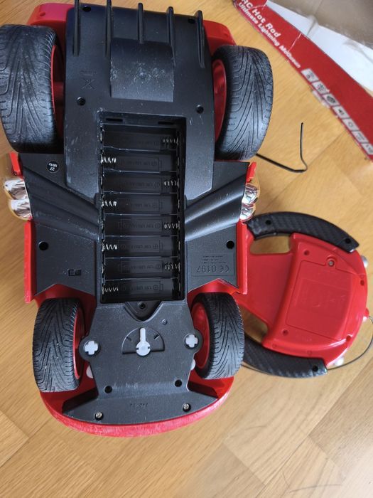 McQueen model Dicke Toys RC Ultimate Hot Rot  skala 1:12 długość 35 cm