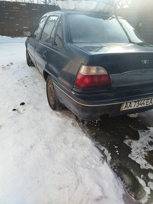 2007рік сів поїхав  гарна резина і акум