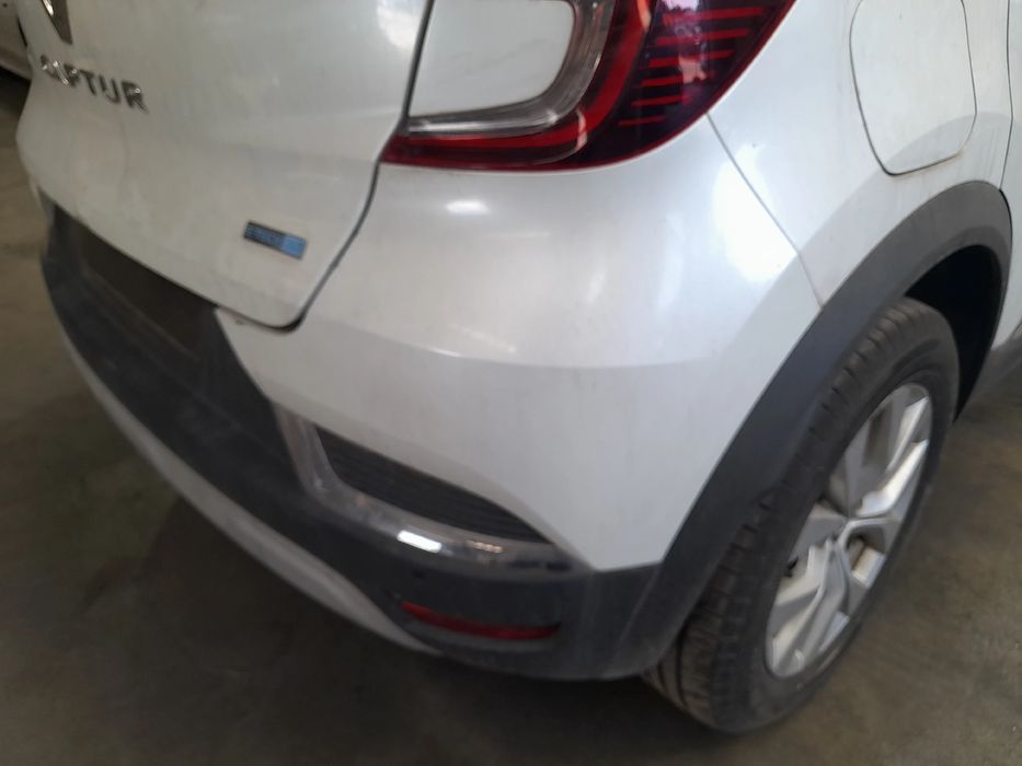 Pára-choques trás RENAULT Captur II