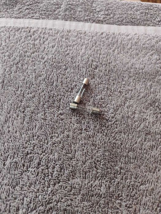 Radmor 5102 żarówka osiowa rurkowa podświetlenia.