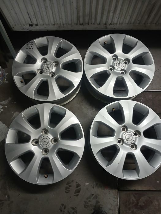 Felgi aluminiowe Opel Agila itp 4x100 5,5j15 et 50 ch 54,1 oryg GM