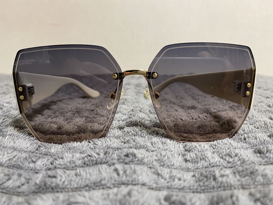 Окуляри нові  стильні