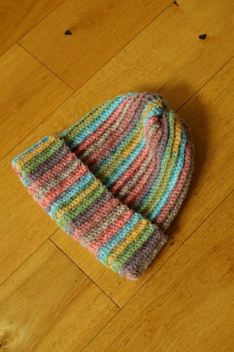 Czapka zimowa damska kolorowa