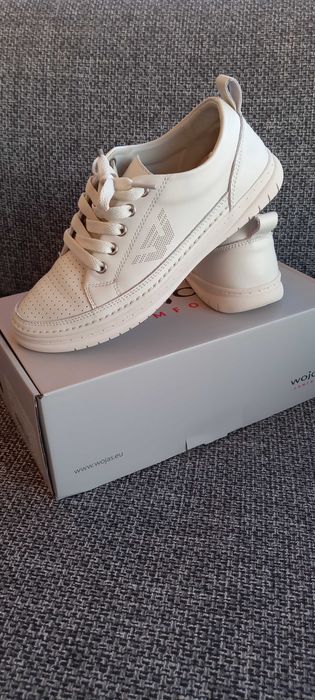 Wojas sneakersy białe trampki okazja r. 37