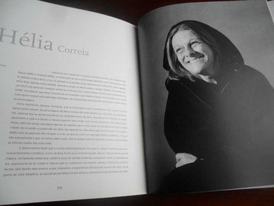 "Vozes e Olhares no Feminino" de Graça Sarsfield e Isabel Pires Lima
