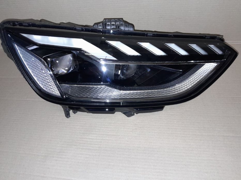 Права фара Audi A4 b9 2020-2024 рестайл