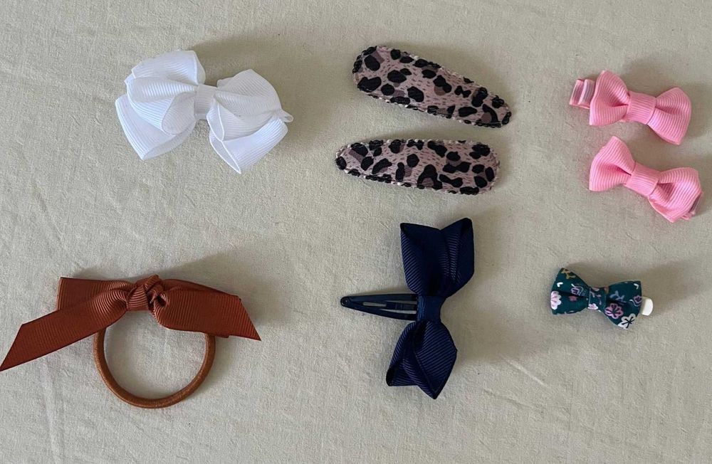 Molas e ganchos de cabelo com laços para menina – 8 peças