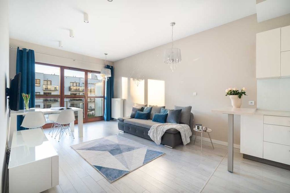 Wynajmę 3 pokojowy apartament, 4400zł, bezpośrednio