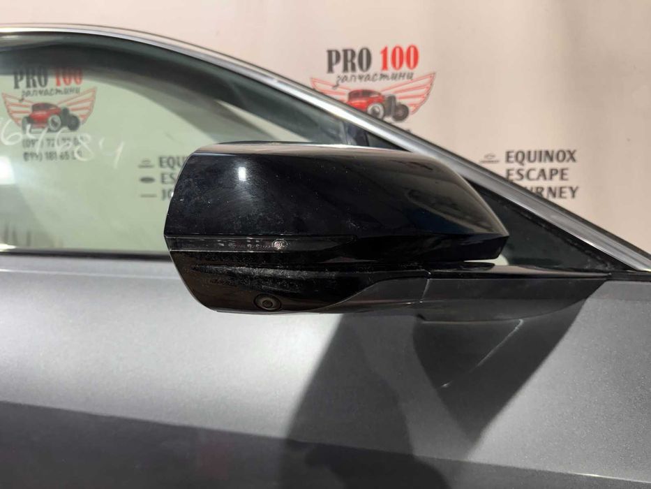 Двері праві взборі дзеркало Каділак Кадиллак Cadillac Lyriq 2023 -2025