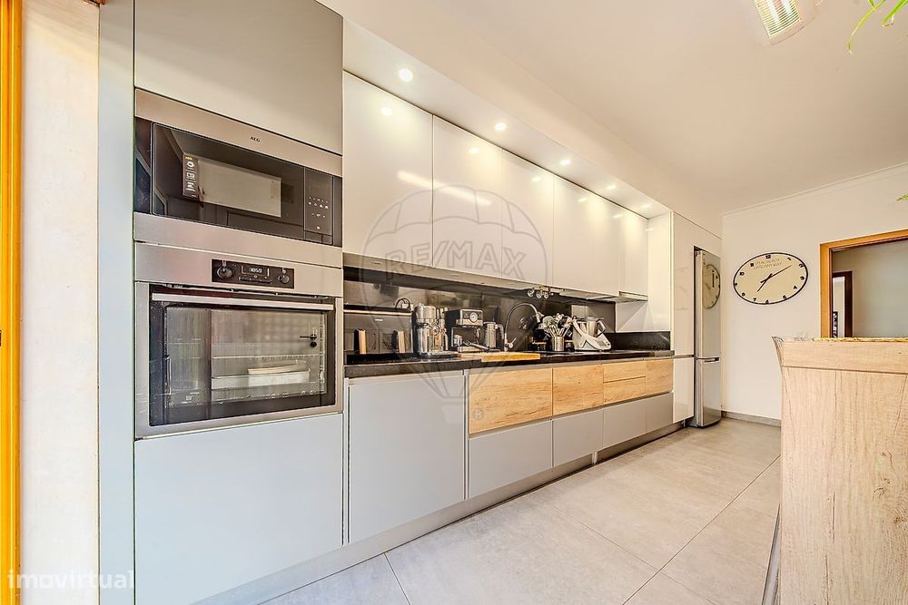 Apartamento T4 para venda