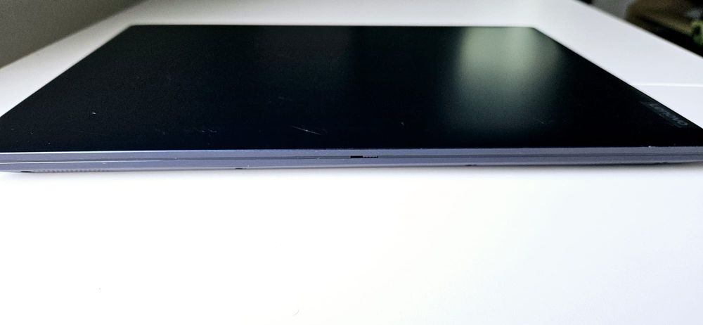 Laptop LENOVO Premium Gold SSD 512, RAM 8Gb 2.00GHz